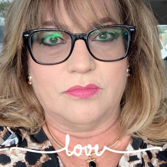 Meet your Posher, Mary - Picture 1 of 1